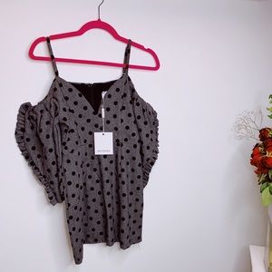 POLKA DOT Dress with puffy sleeves. AND POCKETS